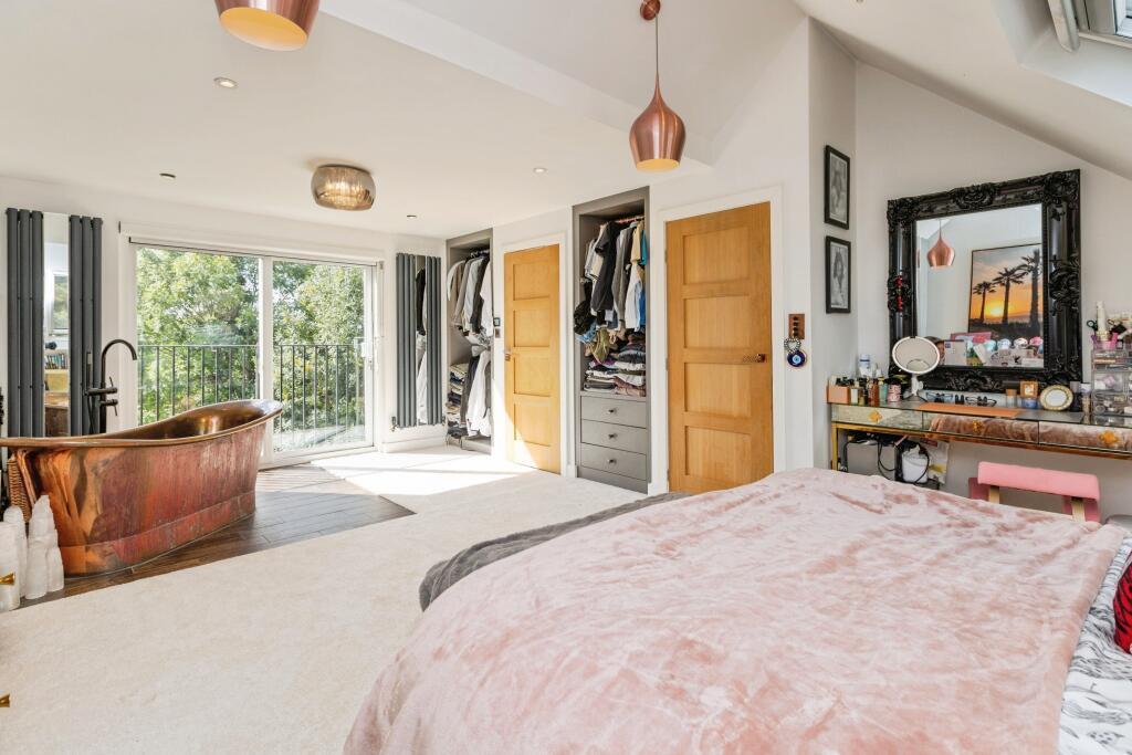 The Reddings, Mill Hill, NW7, London